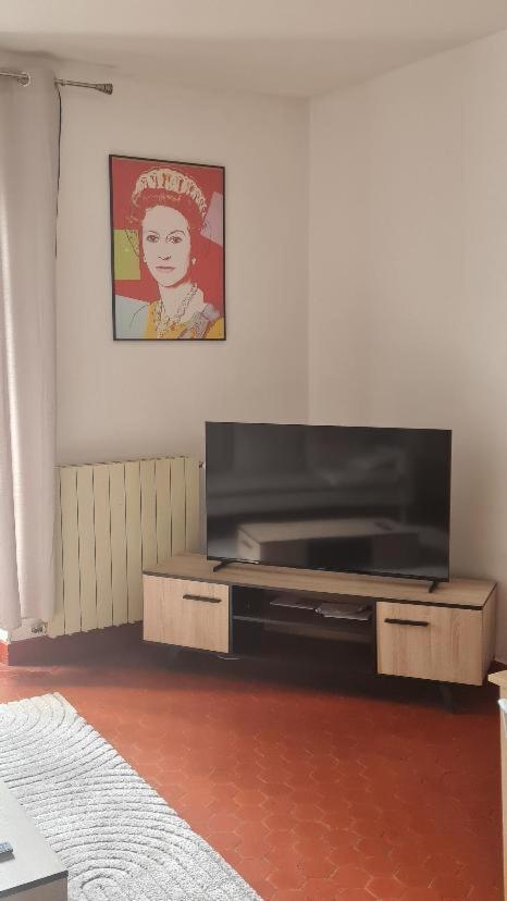 Appartement Nimes Centre Exterior photo